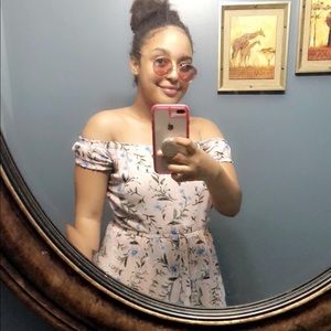 Meet your Posher, Hanora